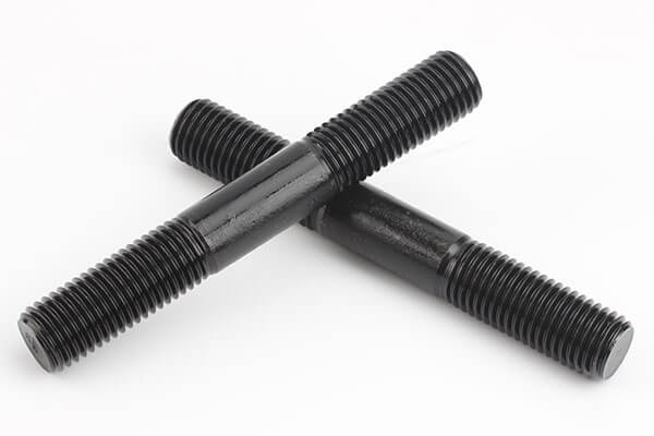 double end stud for pressure vessel flanges