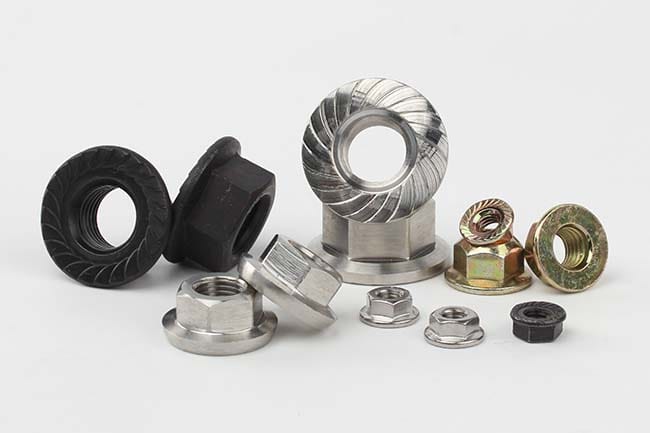 serrated vs plain flange nu